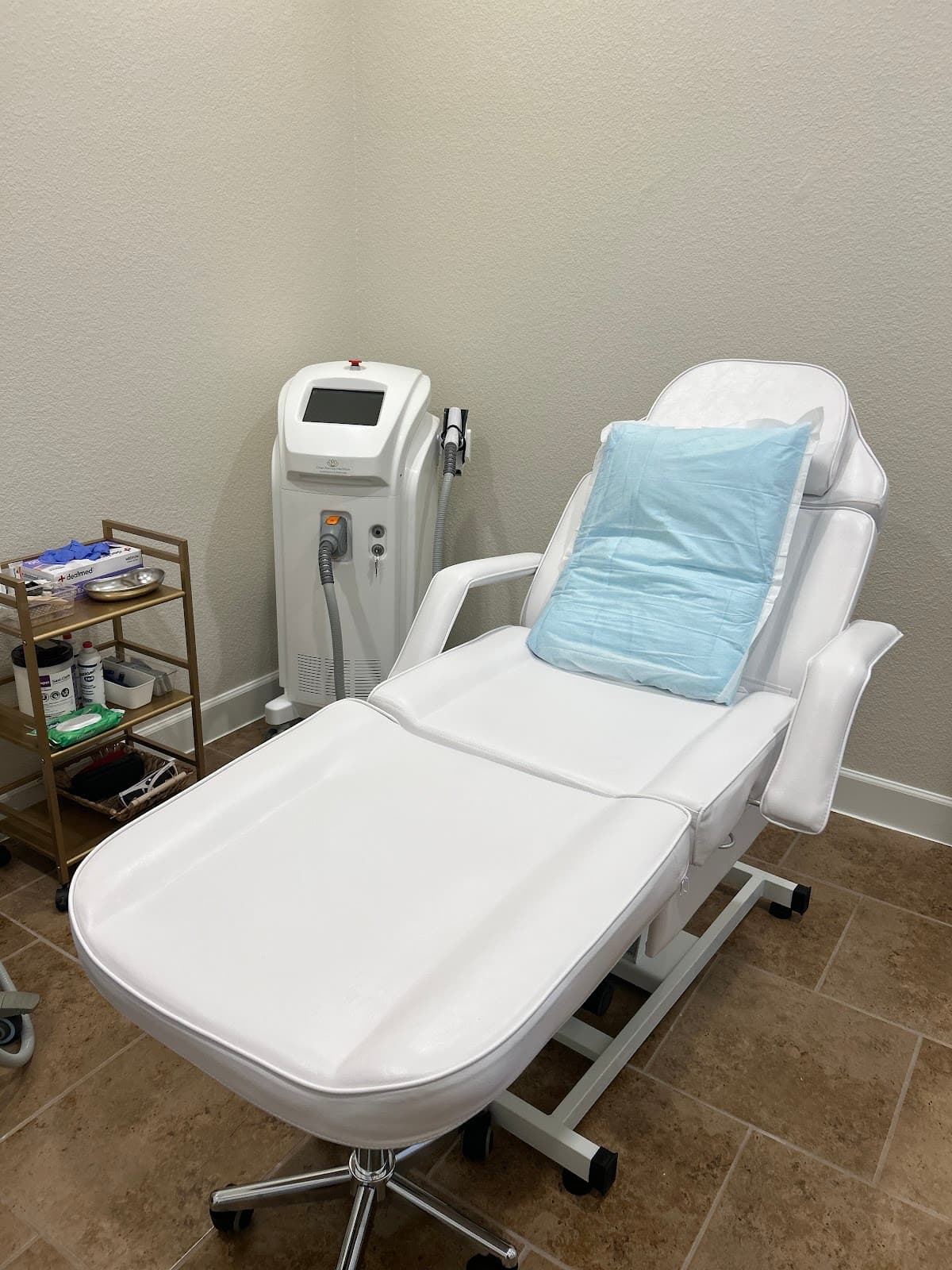 Chan Ramos MedSpa photo 2