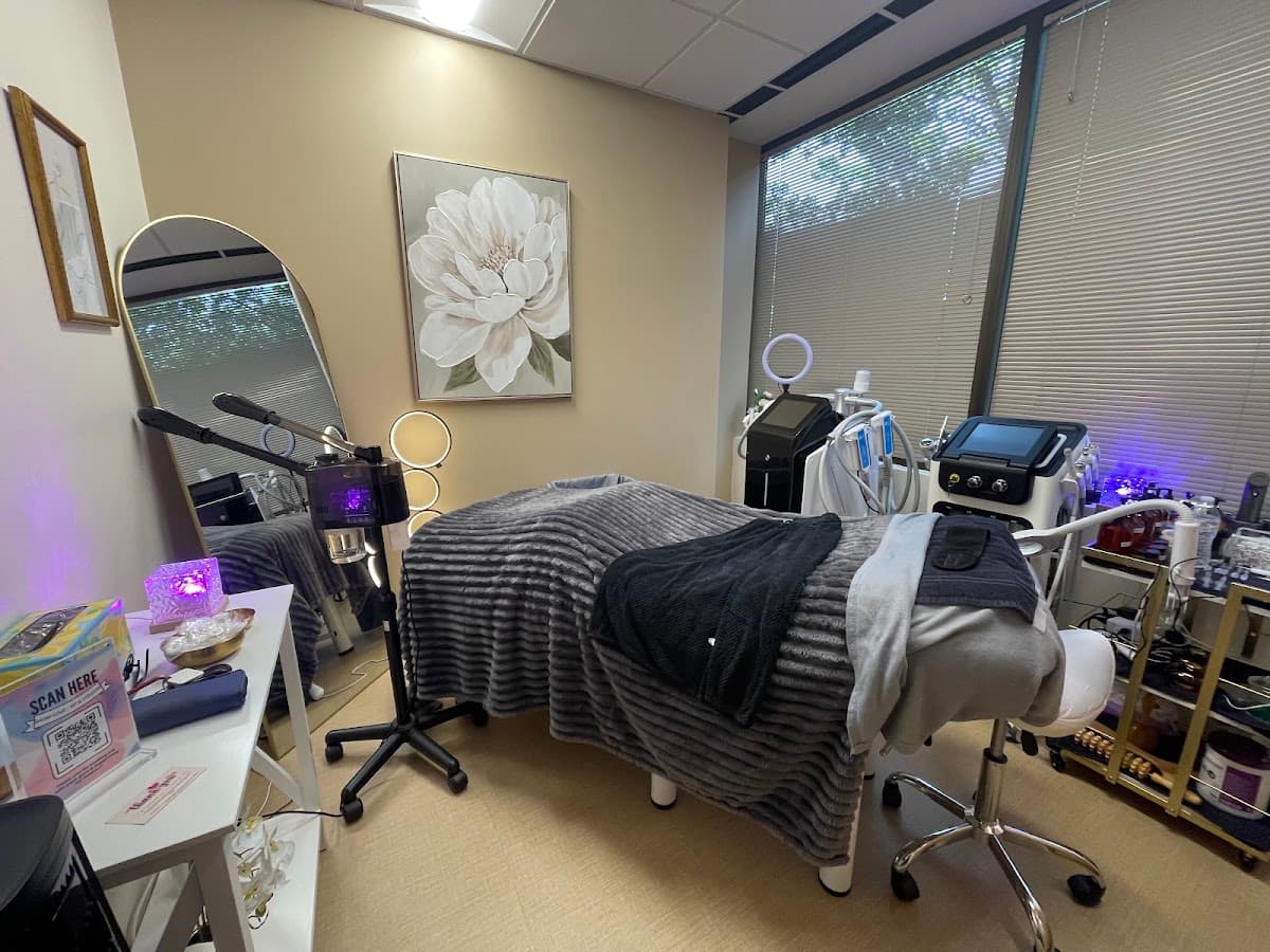 DermaVeda Aesthetics & Wellness (Atlanta GA) photo 1