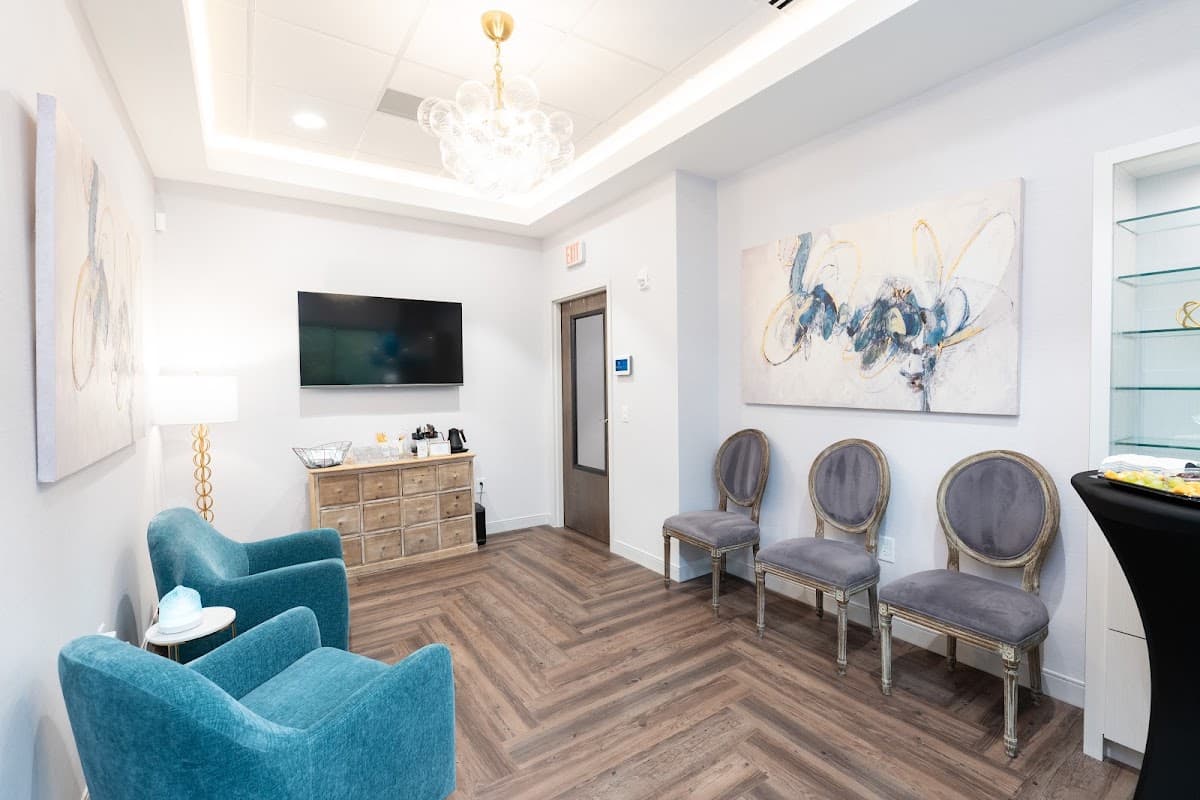 Glow Anti-Aging Center and Medical Spa photo 3