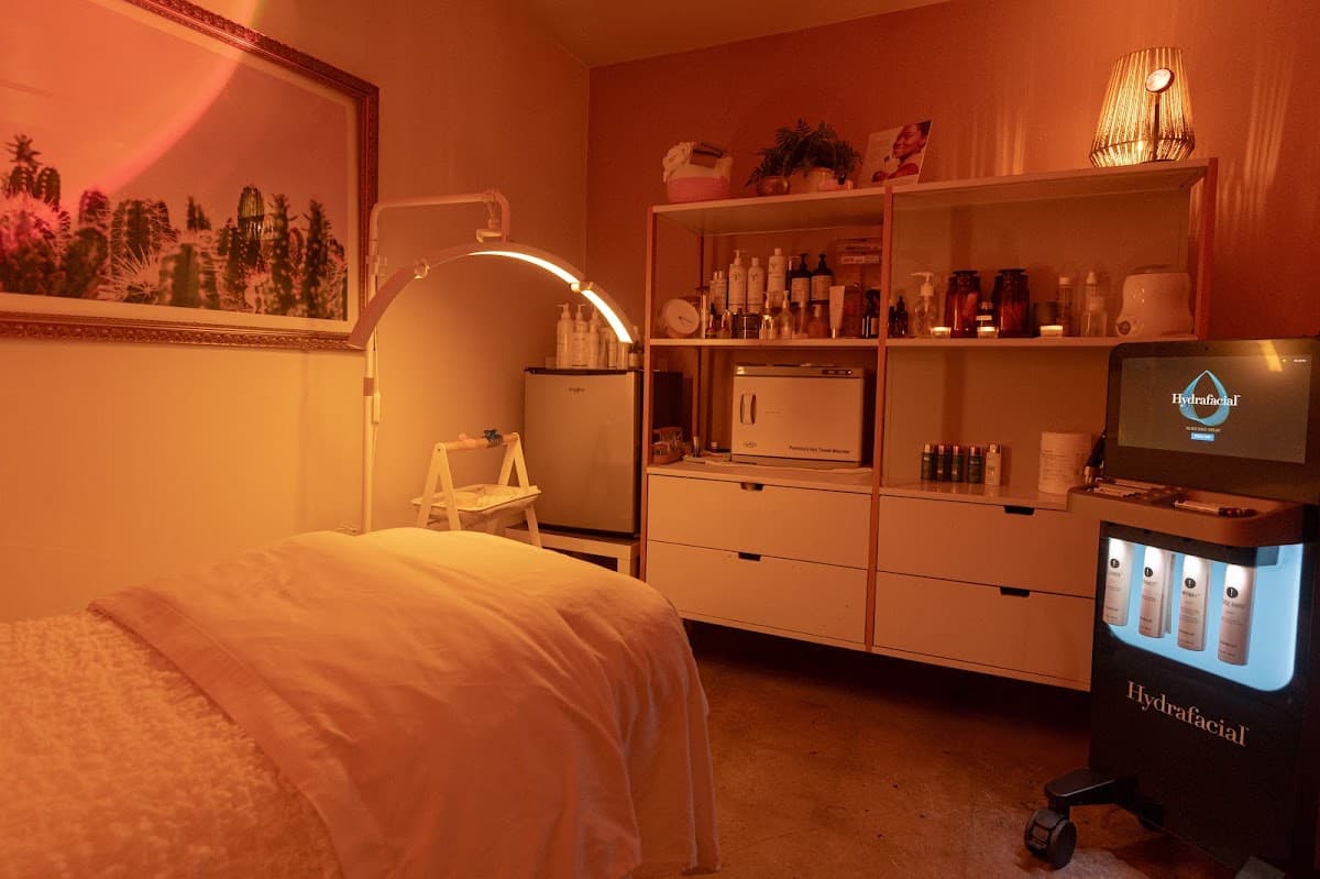 Golden Hour Skincare photo 3