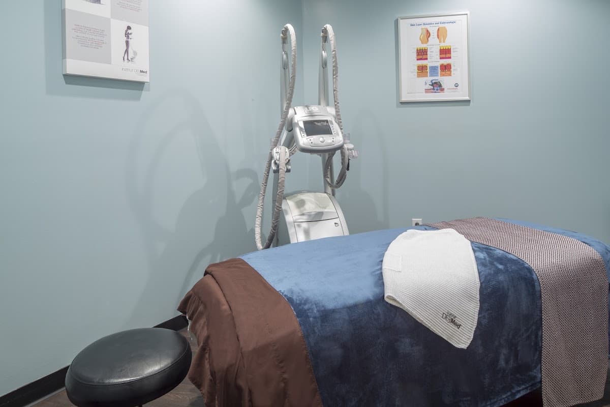 Institut' DERMed Spa photo 1