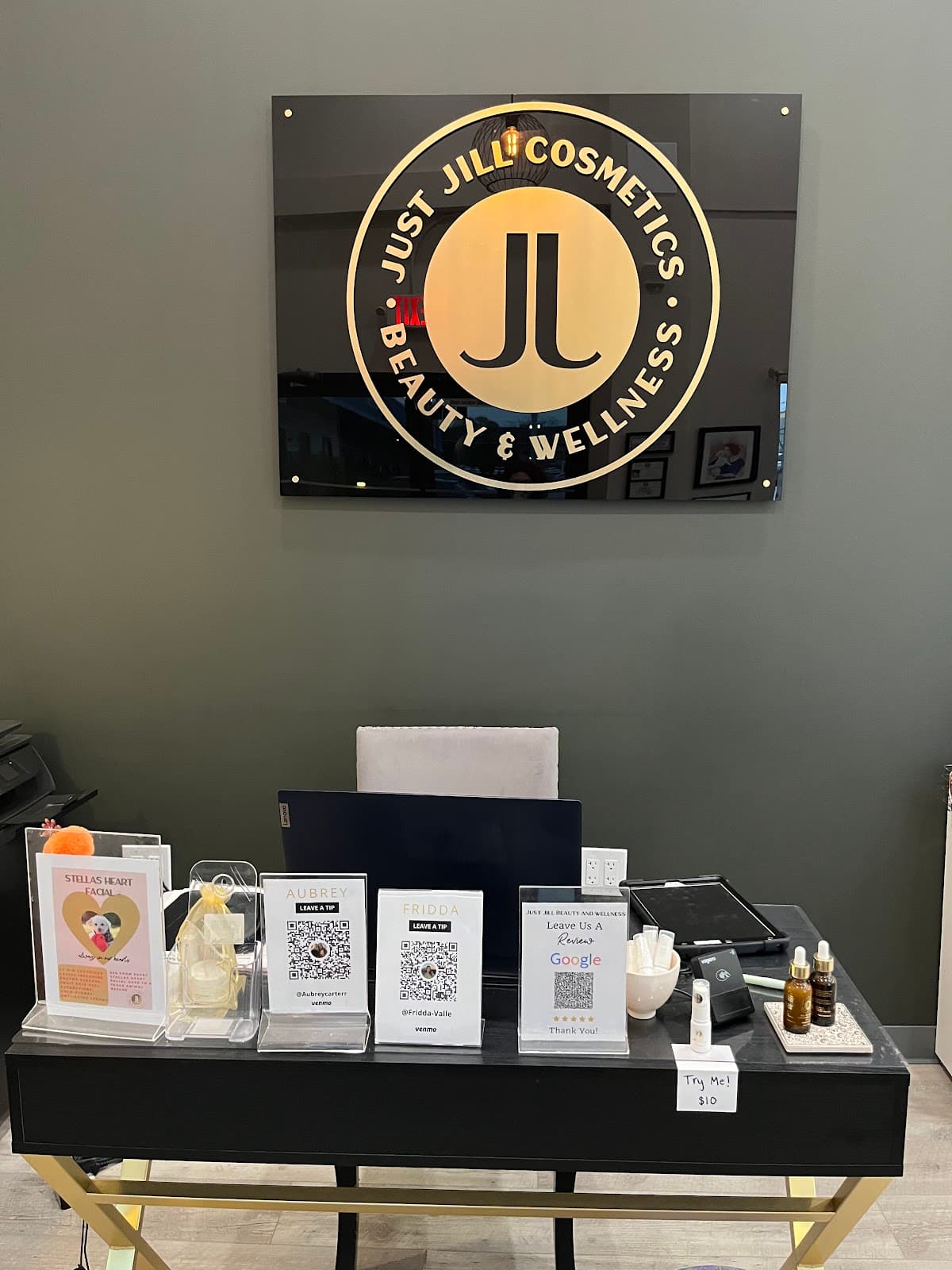 Just Jill Beauty & Wellness photo 3