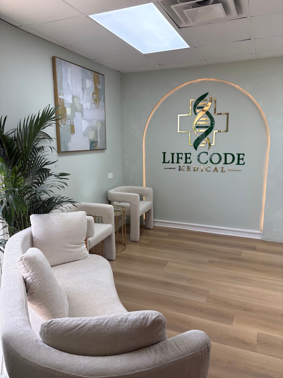 Life Code Medical photo 1