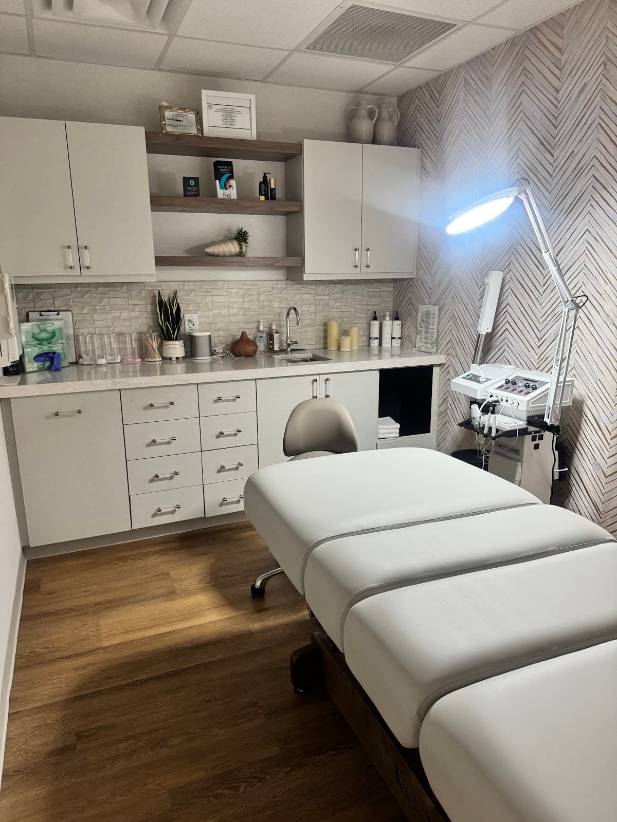 LUXE Derm Spa photo 3