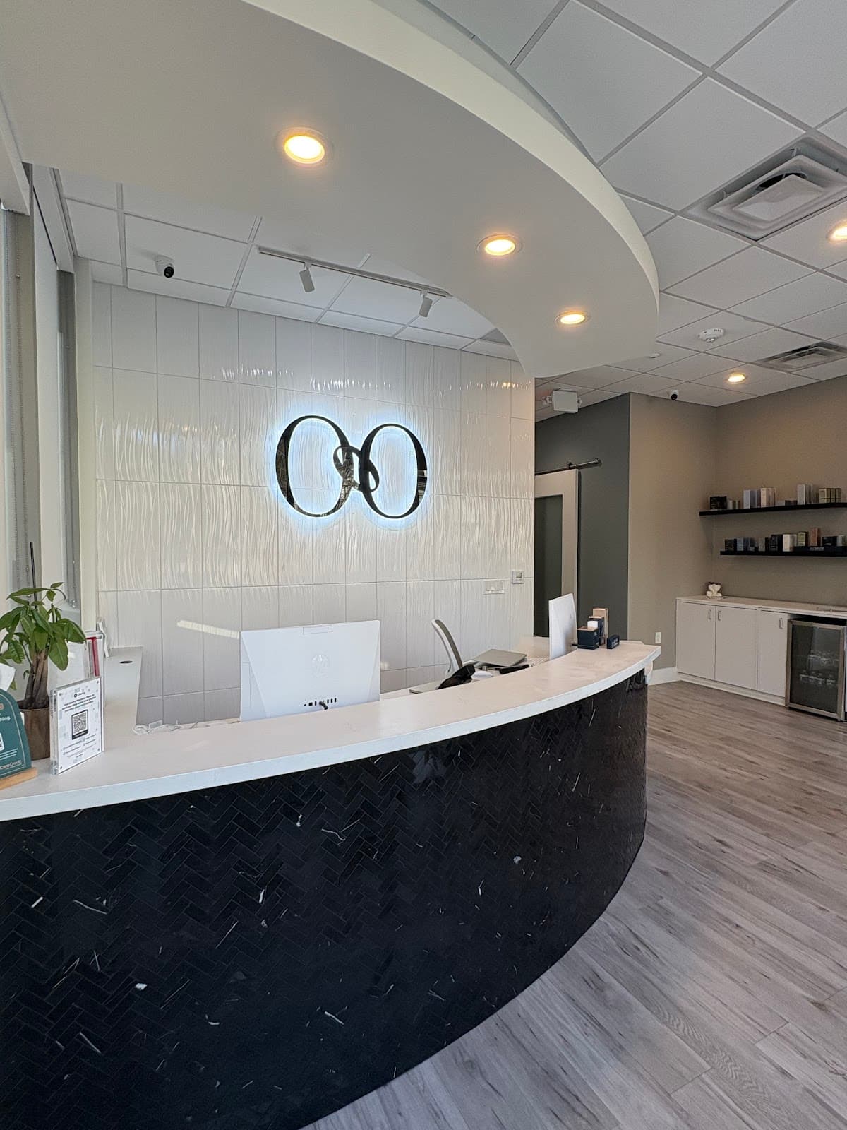 Out of Office Aesthetic Medicine photo 3