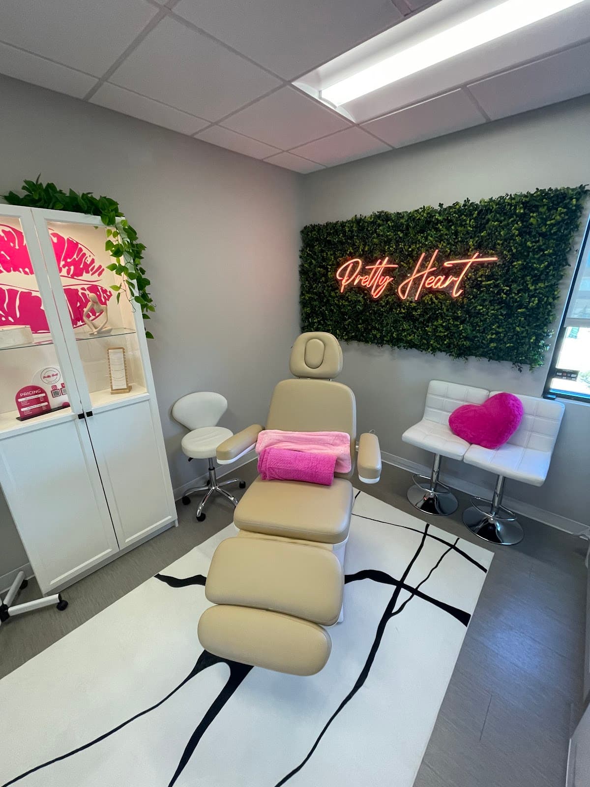Pretty Heart Medspa photo 1