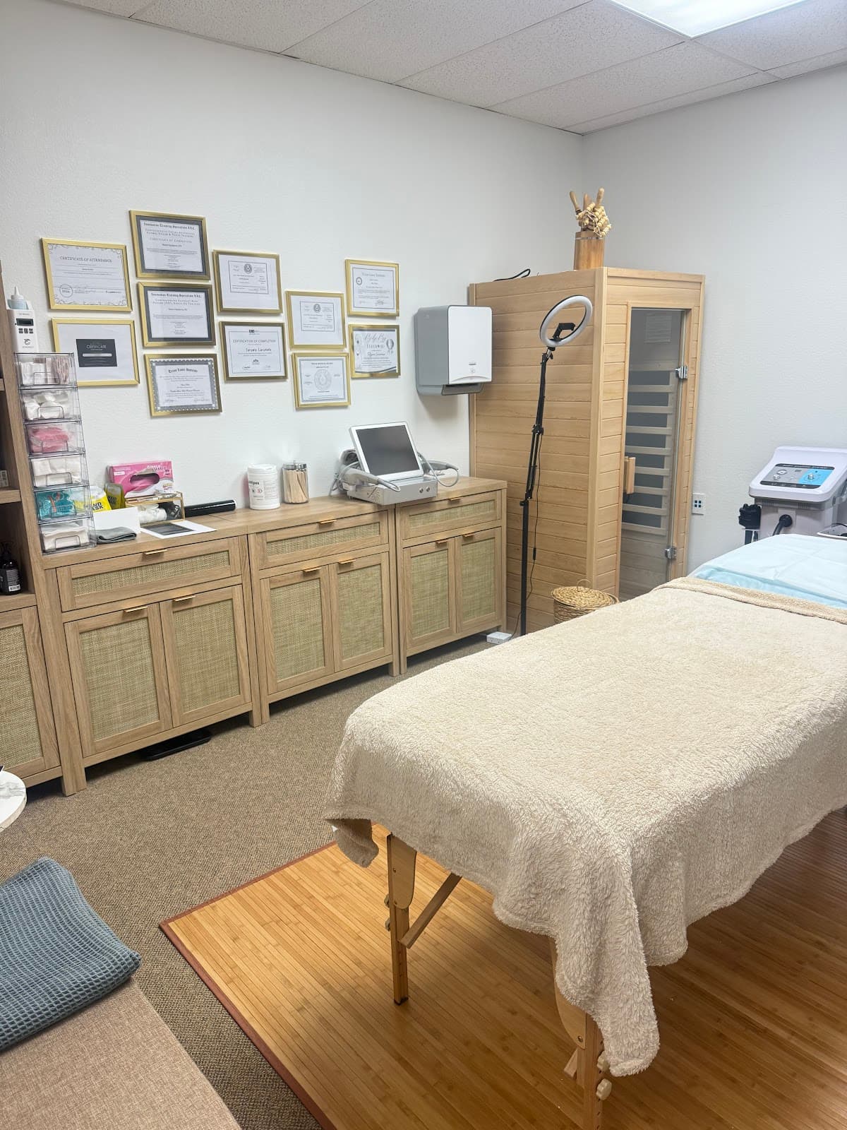 Radiant Refine Medspa photo 2