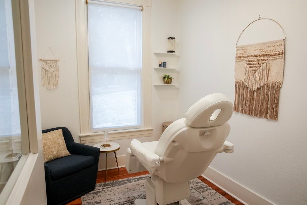 Refine Aesthetics photo 1
