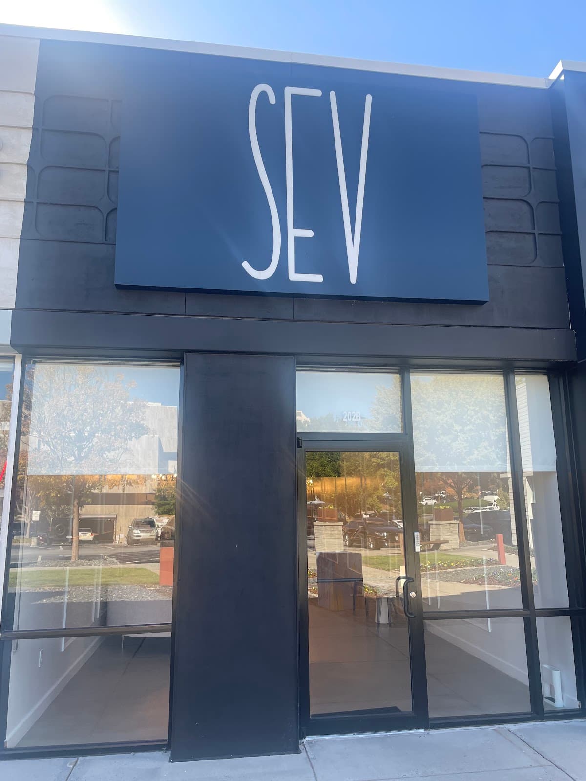 SEV Laser photo 2