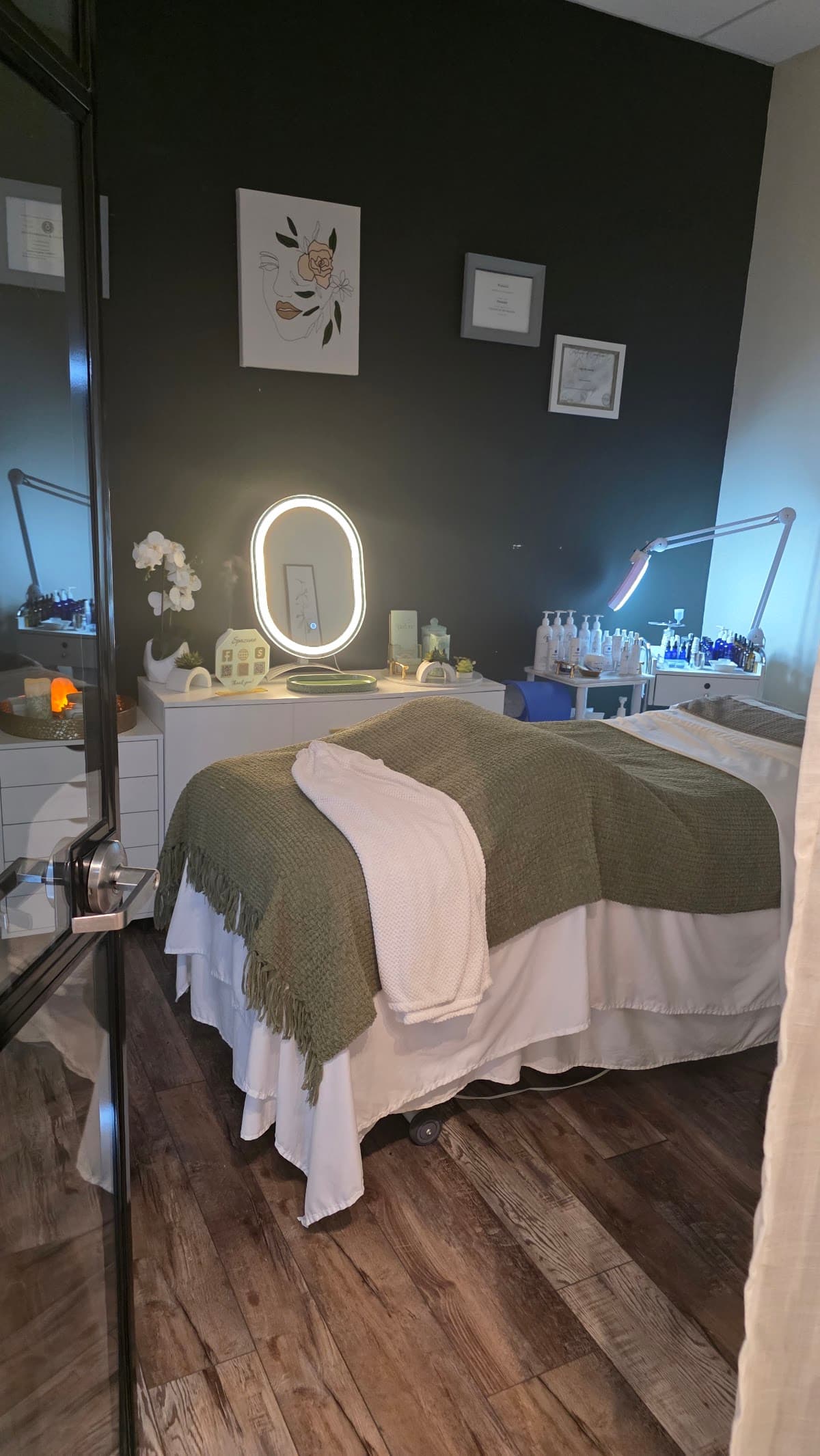 Spa Zone by Paris - Plano Tx photo 3
