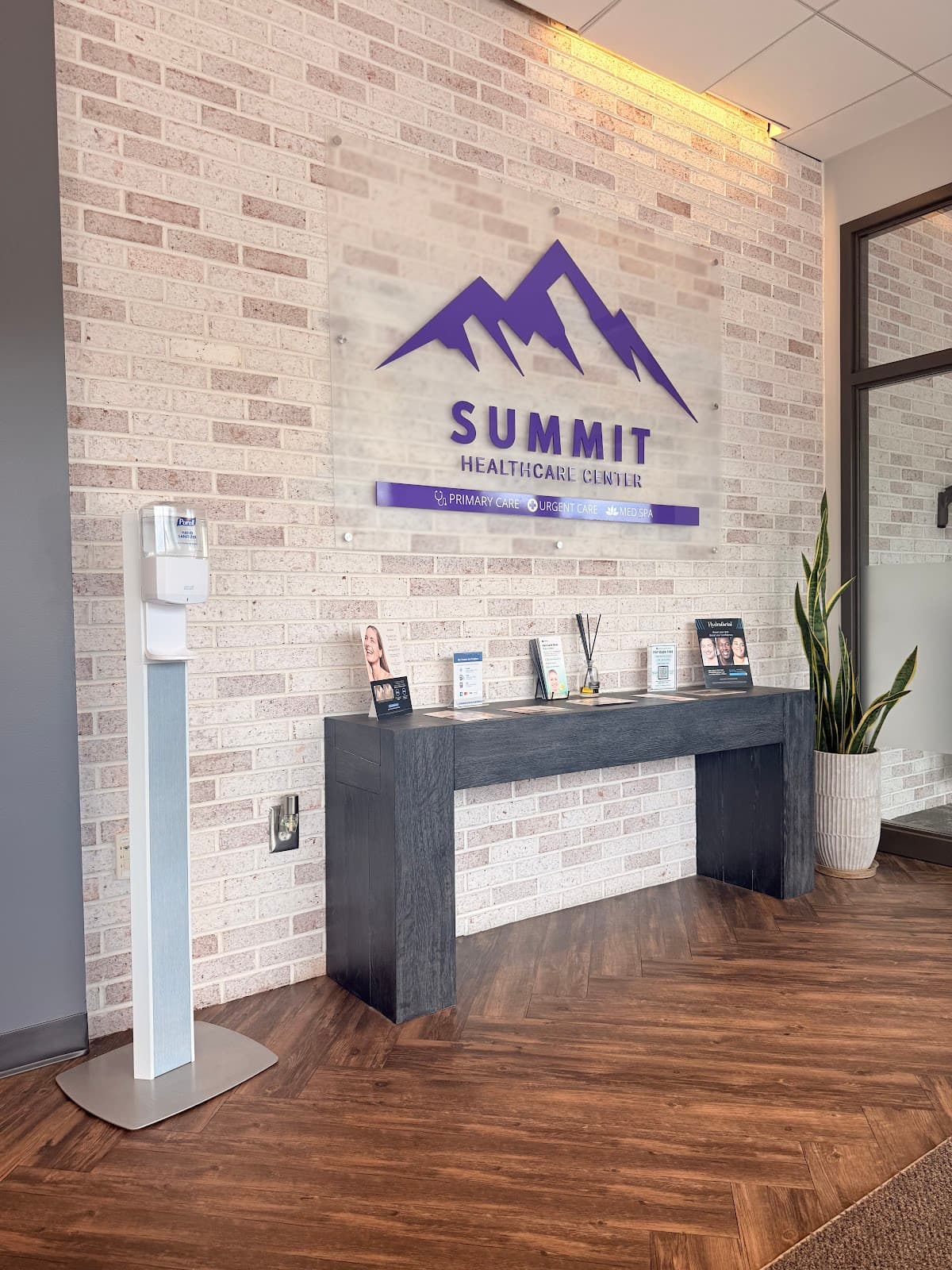 Summit Healthcare Center LLC photo 1